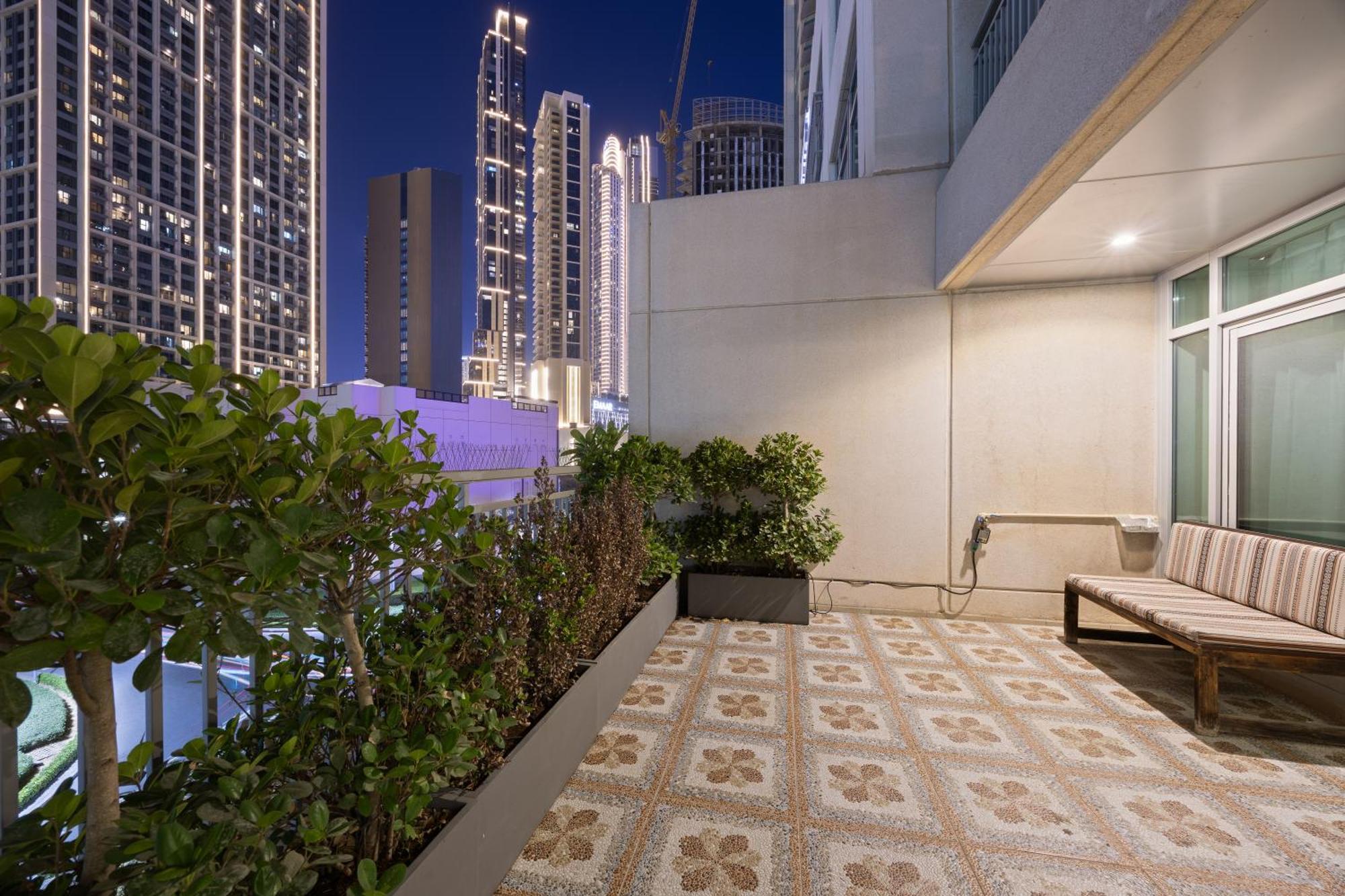 Burj Khalifa View Downtown Apartment Dubai
